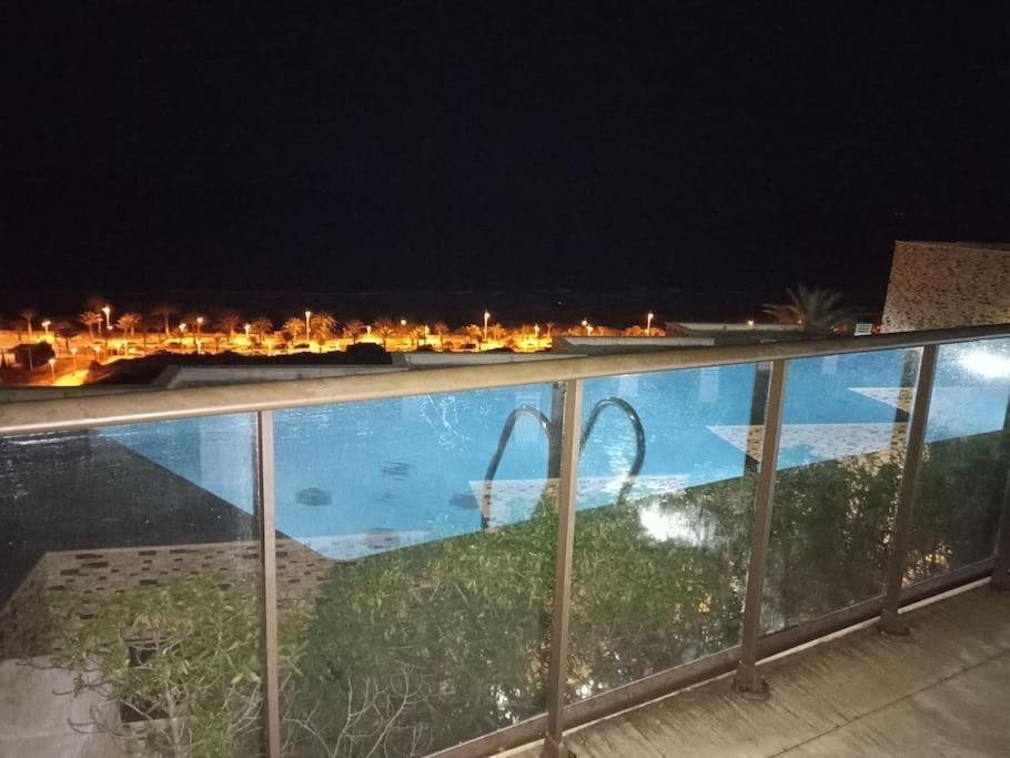 Bungalow En Primera Linea Del Mar อาเรนาเลส เดล ซอล ภายนอก รูปภาพ