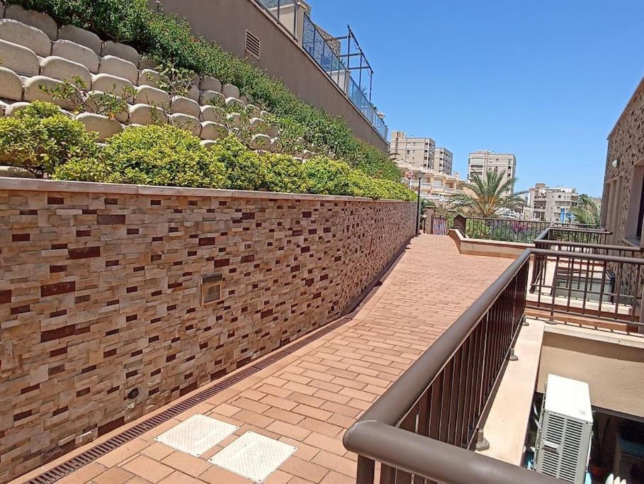 Bungalow En Primera Linea Del Mar อาเรนาเลส เดล ซอล ภายนอก รูปภาพ