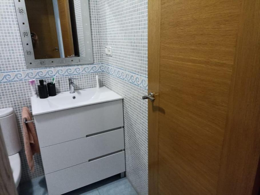Bungalow En Primera Linea Del Mar อาเรนาเลส เดล ซอล ภายนอก รูปภาพ